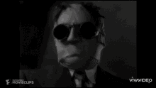 Invisible Man Movie Time GIF - Invisible Man Movie Time Two Minutes GIFs