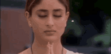 Kareena Kareena Kapoor GIF - Kareena Kareena Kapoor Praying GIFs