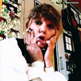 Swifferpics Taylor Swift GIF - Swifferpics Taylor Swift Funny Face GIFs