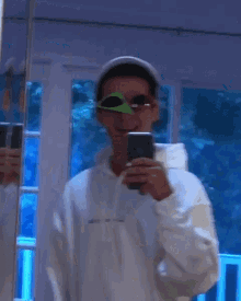 Peace Sign Selfie GIF - Peace Sign Selfie Silly GIFs