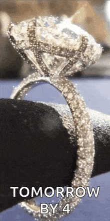 Ring Diamond GIF - Ring Diamond GIFs