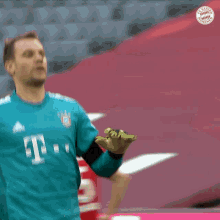 Manuel Neuer Fcb GIF - Manuel Neuer Fcb Bayern20 GIFs