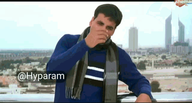 Akshay Kumar Memes Deewane Huye Paagal GIF - Akshay Kumar Memes Deewane  Huye Paagal Akshay Kumar Crying In Deewane Huye Pagal - Discover & Share  GIFs