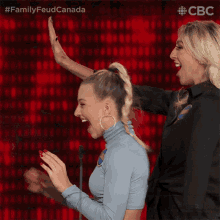 High Five Family Feud Canada GIF - High Five Family Feud Canada Yes GIFs