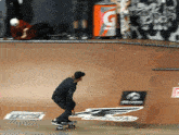 Skateboard Mike Vallely GIF - Skateboard Mike Vallely Wallplant GIFs