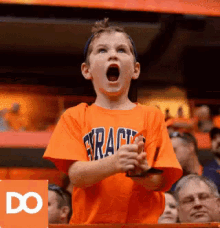 Syracuse Basketball Fan GIF - Syracuse Orange GIFs