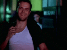 Singer-daniel-bedingfield 2002-song-if-youre-not-the-one GIF - Singer-daniel-bedingfield 2002-song-if-youre-not-the-one Kiwi GIFs