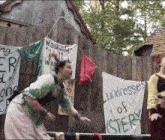 Washing Well Wenches Sprout And Gerty GIF - Washing Well Wenches Sprout And Gerty Threatening GIFs