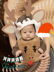 Baby Christmas GIF - Baby Christmas Smile GIFs