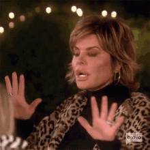 Stop Lisa Rinna GIF - Stop Lisa Rinna Real Housewives Of Beverly Hills GIFs