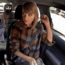 Drum Roll Taylor Swift GIF - Drum Roll Taylor Swift 1989iscoming GIFs