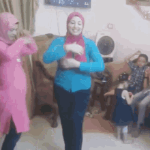 Moves Dancing GIF - Moves Dancing Girls GIFs