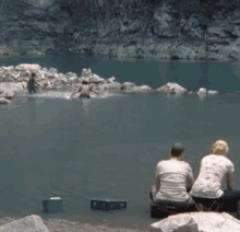Splish Splash GIF - Walking Dead Drama River GIFs