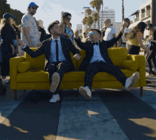 Bouncing On The Couch Crash GIF - Bouncing On The Couch Crash Adams GIFs