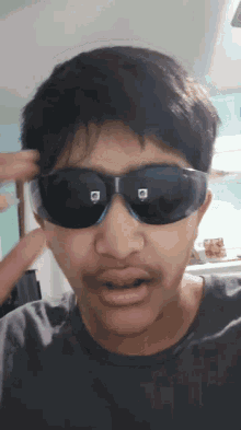 Iesa Patel GIF - Iesa Patel Glasses GIFs