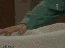 Ejami Sweevilej Come Here GIF - Ejami Sweevilej Come Here Touch GIFs