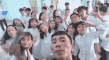 Class Many People GIF - Class Many People Happy GIFs