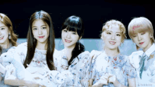 Girls In The Park Pinky Star GIF