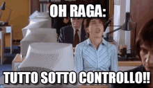 Tutto Sotto Controllo Tutto Bene Tutto Apposto GIF - Everything Is Under Control Everything Is Fine All Right GIFs