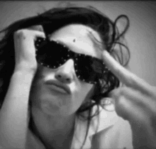 Eva Green Black And Whithe GIF - Eva Green Black And Whithe GIFs