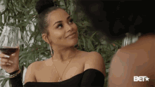 Laugh Oh Really GIF - Laugh Oh Really Lauren London GIFs