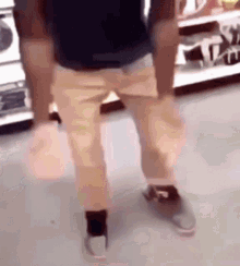 Pitowontwt Hit With Shopping Cart GIF - Pitowontwt Hit With Shopping Cart GIFs