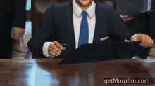 Will Smith Gemini Man GIF - Will Smith Gemini Man Donald Trump GIFs