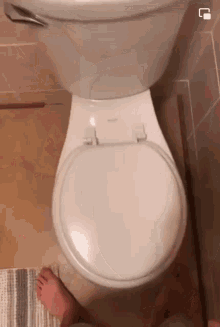 Pissing All GIF - Pissing All By GIFs