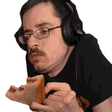 eating ricky berwick chewing eating sandwich yummy