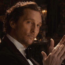 The Gentlemen Clapping GIF - The Gentlemen Clapping Applause GIFs