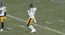 Ju Ju Smith Schuster Pittsburgh Steelers GIF - Ju Ju Smith Schuster Pittsburgh Steelers Dance Moves GIFs
