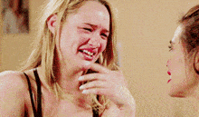 Amelia Heinle Hunter King GIF - Amelia Heinle Hunter King Laughing GIFs