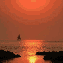 Red Reflection GIF - Red Reflection Ocean GIFs