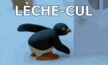 Lèche-cul GIF - Pingu Penguin Booty Slap GIFs