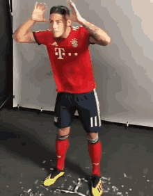 James Jamesrodriguez GIF - James Jamesrodriguez Fc Bayern GIFs