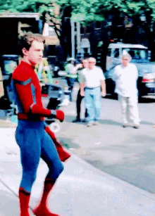 Peter Parker Spiderman GIF - Peter Parker Spiderman Tom Holland GIFs