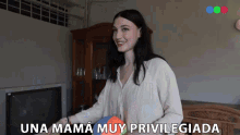 Una Mama Muy Privilegiada Consentida GIF - Una Mama Muy Privilegiada Consentida Feliz GIFs