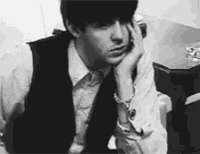 Paul Mc Cartney Mood GIF - Paul Mc Cartney Mood The Beatles GIFs