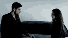 Seth Gecko Dj Cotrona GIF - Seth Gecko Dj Cotrona Here Take The Money GIFs