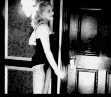 Truth Or Dare Goodmorning GIF - Truth Or Dare Goodmorning Madonna GIFs