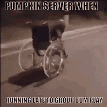 Pumpki Pumpkin Server GIF - Pumpki Pumpkin Server Pumpkin Server Running Late GIFs