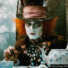 Johnny Depp Mad Hatter GIF - Johnny Depp Mad Hatter Alice In Wonderland ...
