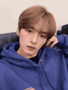 Lee Know Lee Know Stray Kids GIF - Lee Know Lee Know Stray Kids Wink GIFs