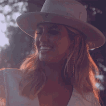Laughing Catie Offerman GIF - Laughing Catie Offerman Happyland Trailer Park Song GIFs