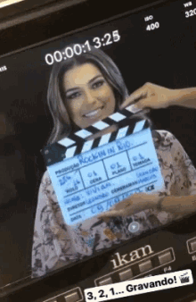 Vivian Amorim Action GIF - Vivian Amorim Action Smiling GIFs