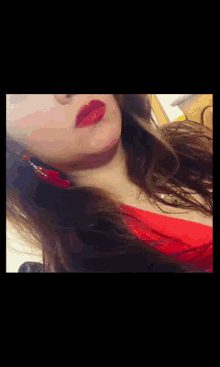 kiss red lipstick smile pretty cute