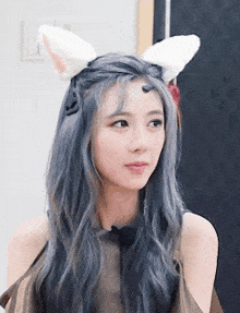 Yoohyeon Dreamcatcher GIF - Yoohyeon Dreamcatcher Bunny Ears GIFs