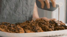 Pouring Drizzle GIF - Pouring Drizzle Topping GIFs