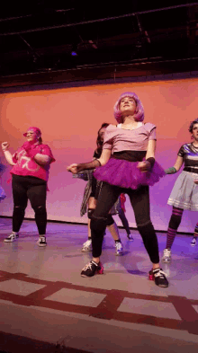 Leyni Shake GIF - Leyni Shake Dance GIFs