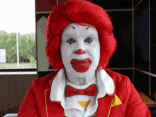 Ronald Cant Hear GIF - Ronald Cant Hear Cant See GIFs